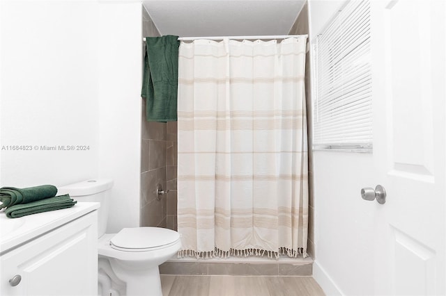 full bathroom with vanity, toilet, wood finished floors, and a shower with shower curtain
