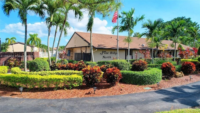 view of front of home