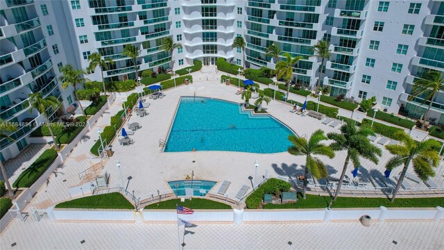 7900 Harbor Island Dr Unit 1223, North Bay Village, FL 33141 - view of pool