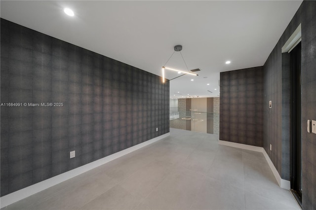 6695 SW 112th St, Pinecrest, FL 33156 - empty room featuring recessed lighting and baseboards