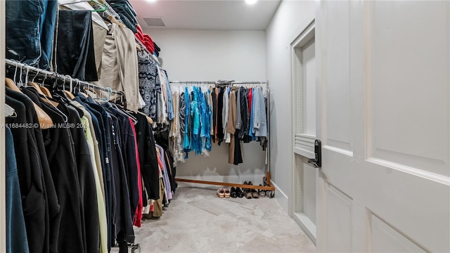 view of spacious closet