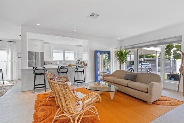 1610 S Bayshore Dr, Miami, FL 33133 - living area featuring recessed lighting