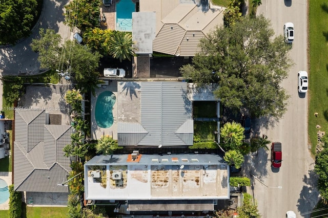1610 S Bayshore Dr, Miami, FL 33133 - photo 32