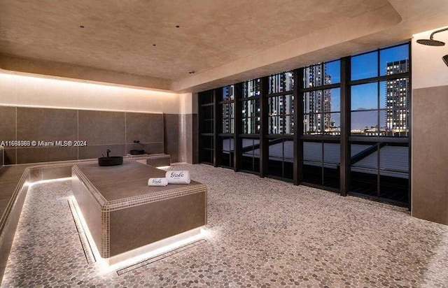 601 Ne 1st 4114, Miami, FL 33132 - interior space