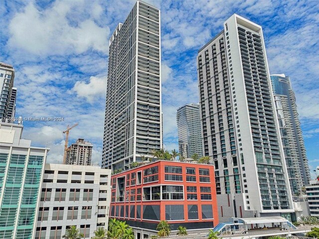 601 Ne 1st 4114, Miami, FL 33132 - view of building exterior with a view of city