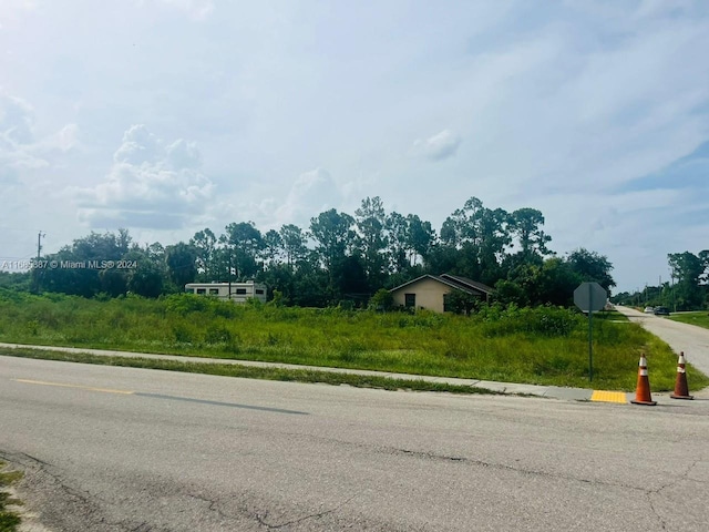 601 Lake Ave, Lehigh Acres FL, 33972 land for sale