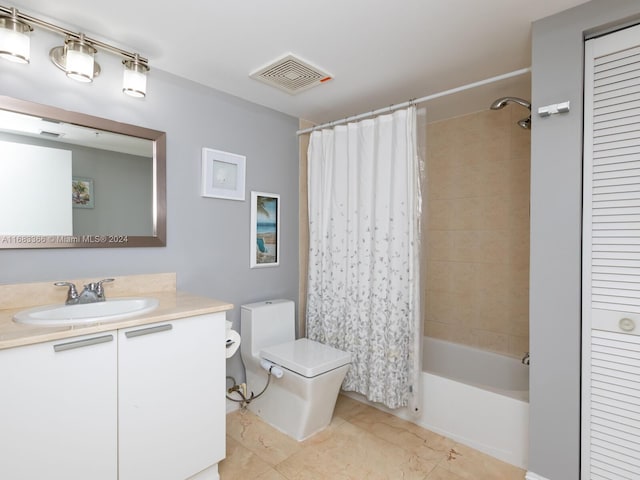 full bathroom with shower / bathtub combination with curtain, vanity, and toilet