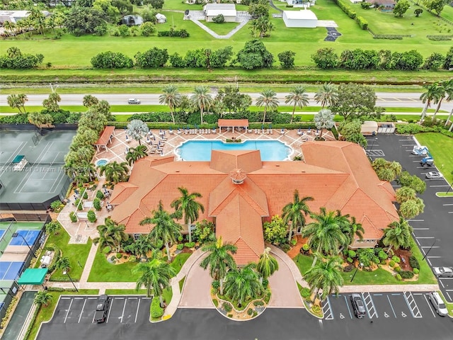 drone / aerial view of a pool area