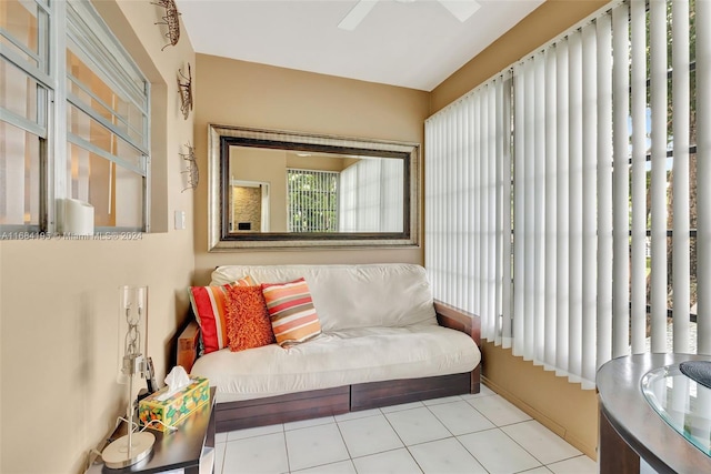 sunroom / solarium with ceiling fan