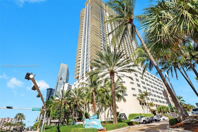 16699 Collins Ave Unit 2202, Sunny Isles Beach, FL 33160 - view of building exterior
