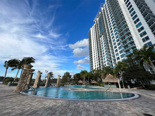 view of swimming pool