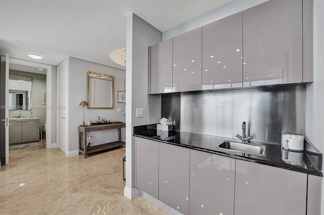 kitchen featuring sink