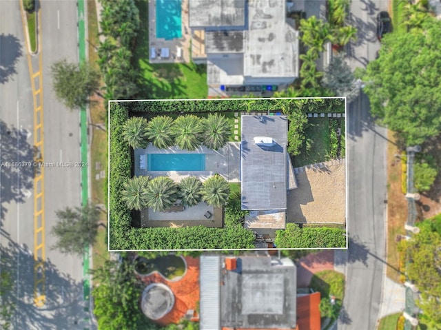 910 N Venetian Dr, Miami Beach, FL 33139 - photo 12