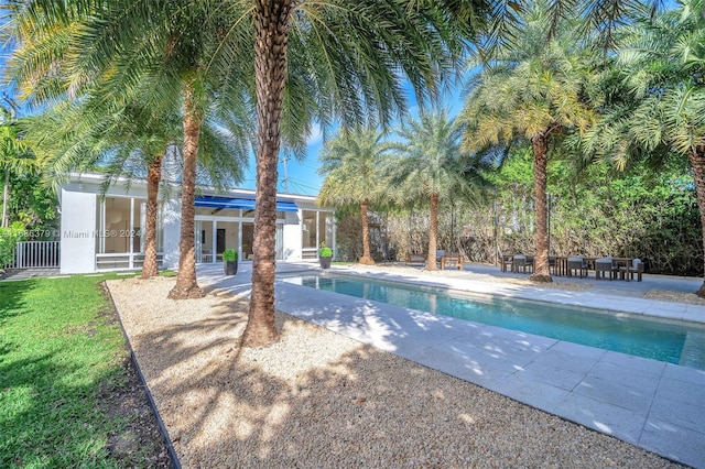 910 N Venetian Dr, Miami Beach, FL 33139 - photo 27