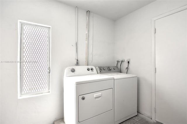 2851 W Golf Blvd, Pompano Beach, FL 33064 - laundry area with separate washer and dryer