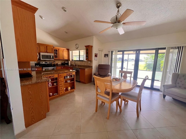 8320 E Waccamaw Ln E, Lake Worth, FL 33467 - photo 11