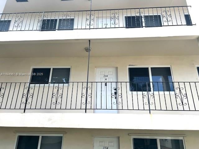 2210 Taylor St Unit 204, Hollywood, FL 33020 - view of property