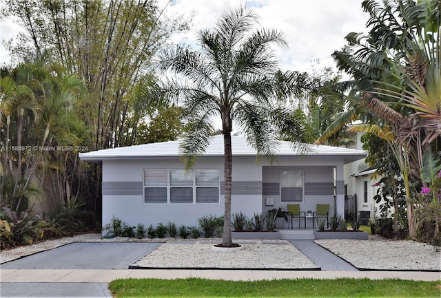 1626 Jefferson St, Hollywood FL, 33020, 3 bedrooms, 3 baths house for sale