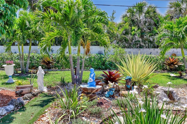 4706 SE Manatee Ter, Stuart, FL 34997 - view of yard with fence