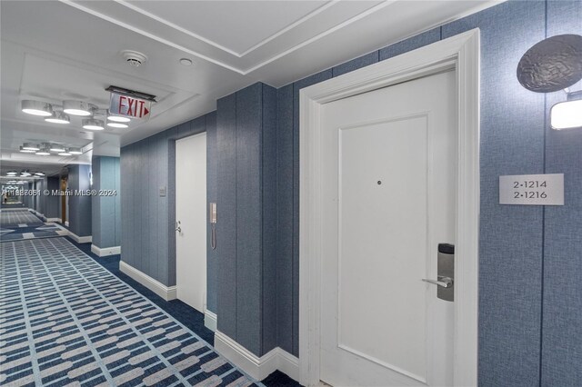 4401 Collins Ave Unit 1214, Miami Beach, FL 33140 - hall featuring baseboards