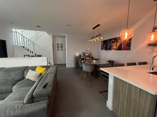 living room featuring sink