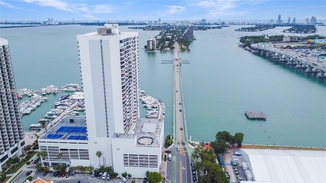 555 NE 15th St Unit 24B, Miami, FL 33132 - view of urban area featuring a nearby body of water