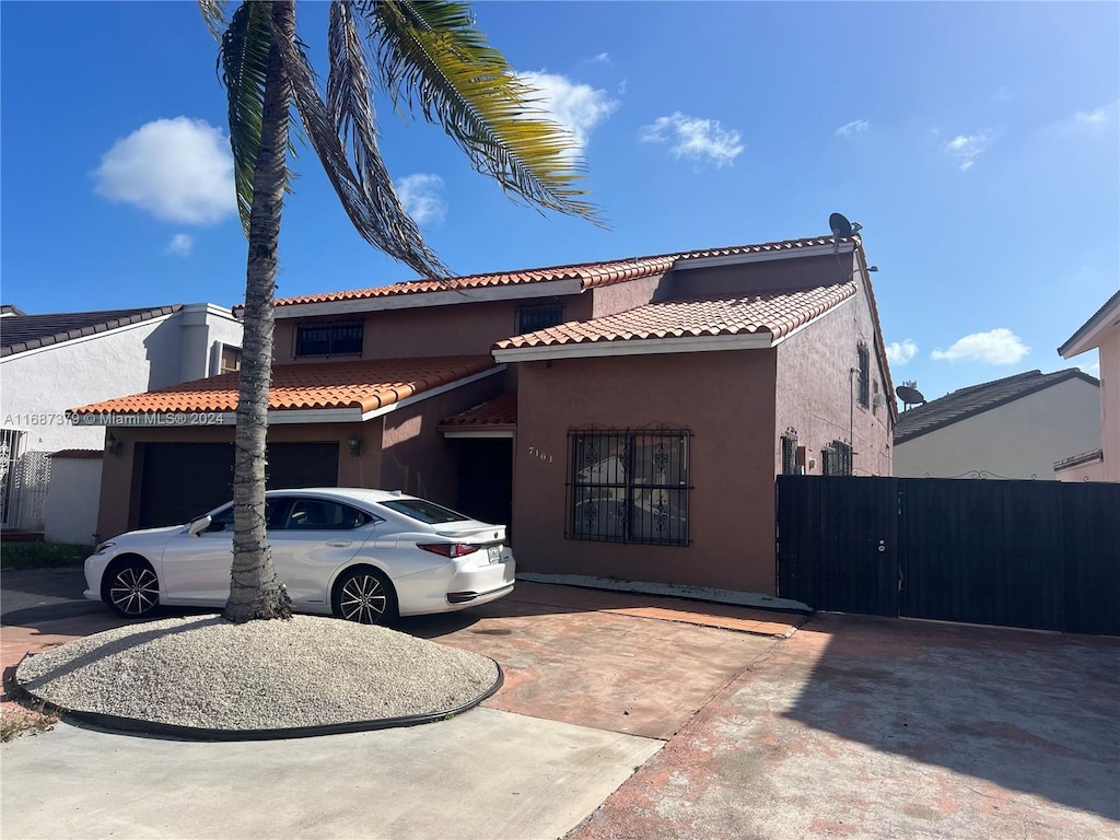 view of mediterranean / spanish house