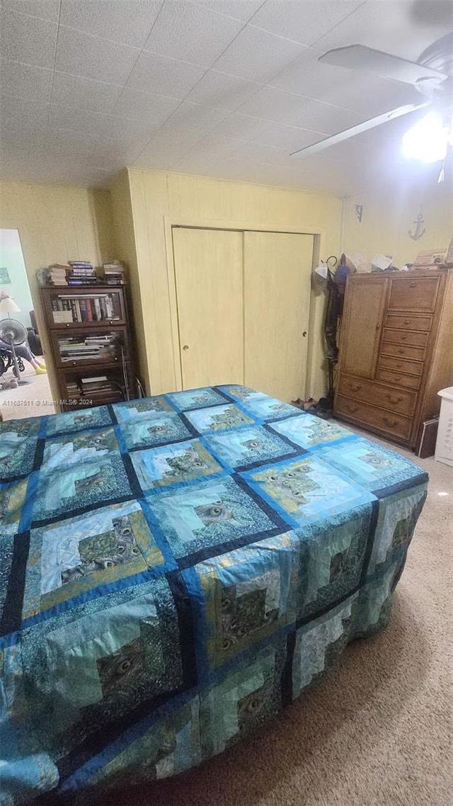 bedroom with carpet