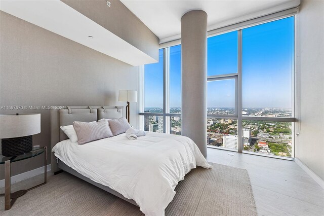 851 NE 1st Ave Ph 5112, Miami, FL 33132 - photo 32