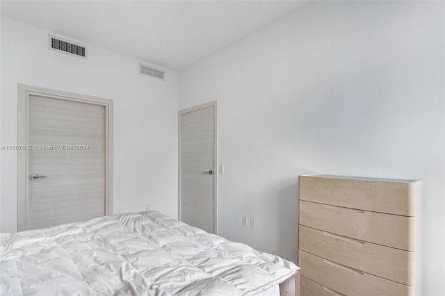 bedroom featuring a closet