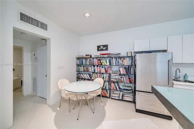 dining area with sink