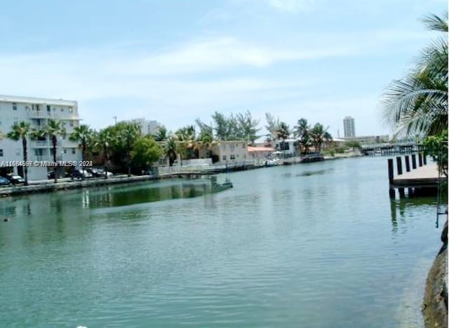 1201 Marseille Dr Unit 17, Miami Beach, FL 33141 - water view