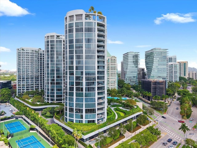 2811 S Bayshore Dr Unit 4C, Miami, FL 33133 - view of building exterior featuring a city view