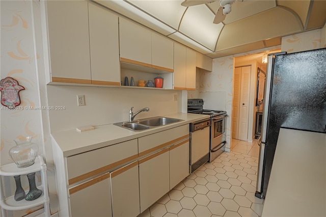 kitchen featuring sink, ceiling fan, and stainless steel appliances