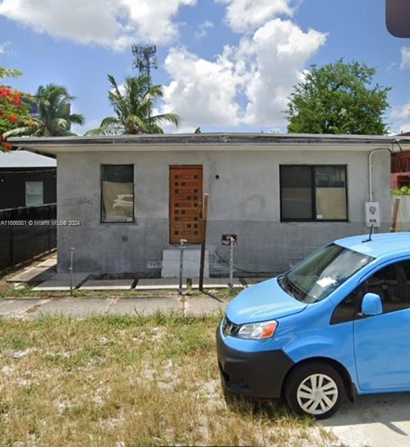 view of single story home