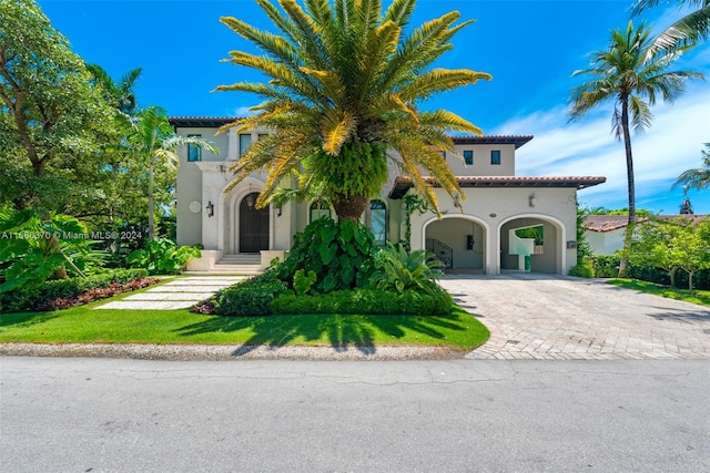 view of mediterranean / spanish home