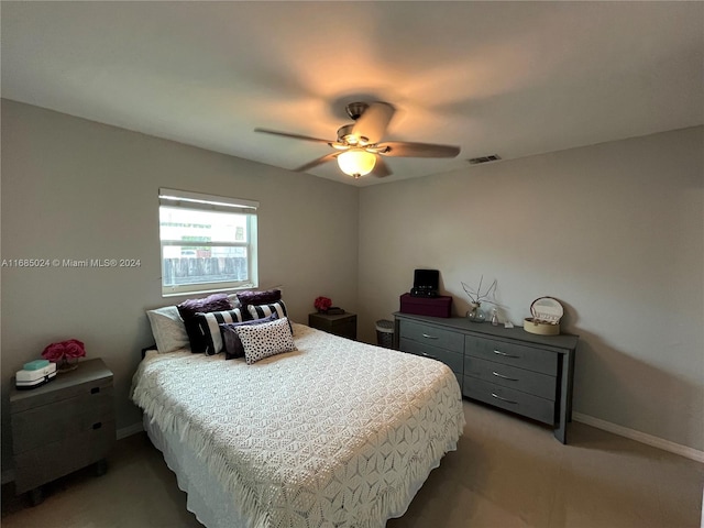 bedroom featuring carpet and ceiling fan