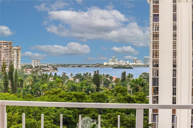 2000 Towerside Ter Unit 1111, Miami, FL 33138 - photo 2
