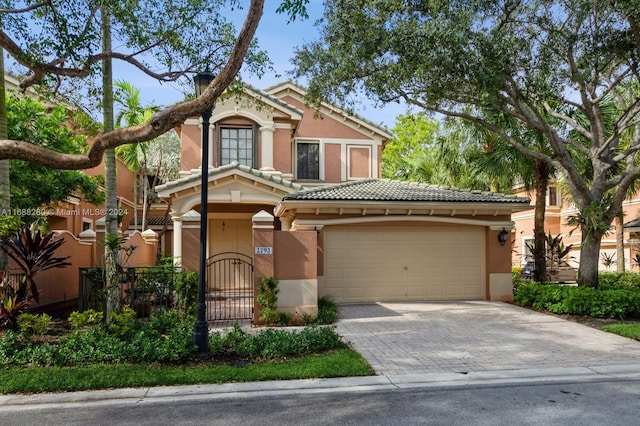 view of front of house featuring a garage