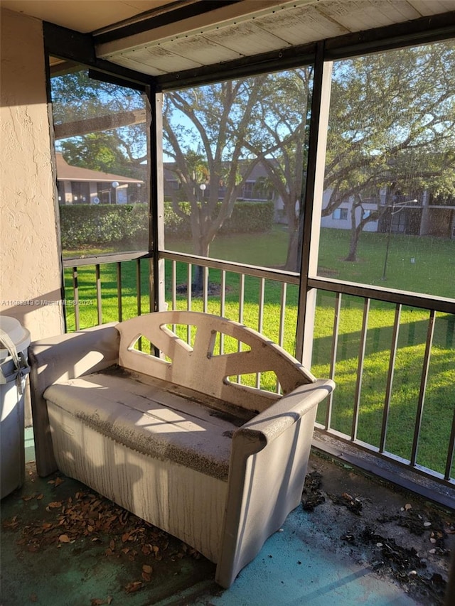 view of unfurnished sunroom