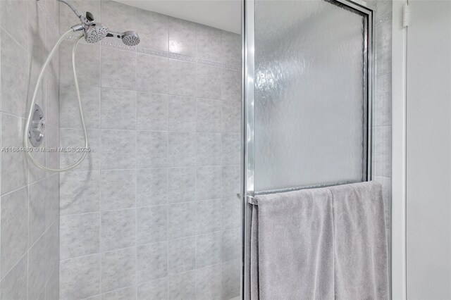 bathroom with walk in shower