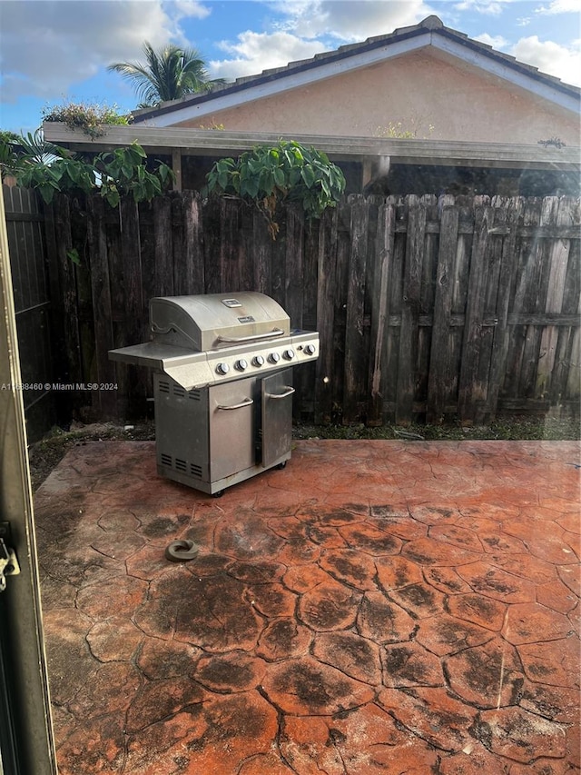 view of patio featuring area for grilling