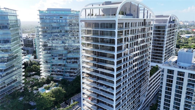 2655 S Bayshore Dr Unit 1602, Coconut Grove, FL 33133 - view of property featuring a view of city