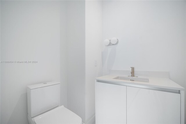 2655 S Bayshore Dr Unit 1602, Coconut Grove, FL 33133 - bathroom with toilet and vanity