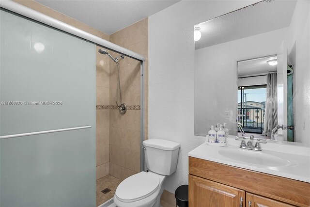 kitchen with sink, stainless steel appliances, and decorative backsplash