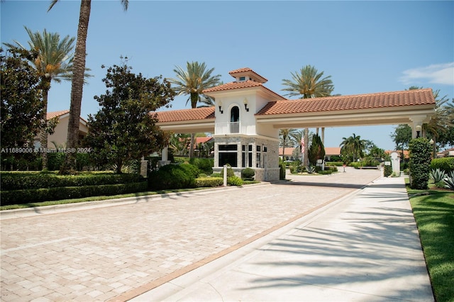 exterior space featuring a carport