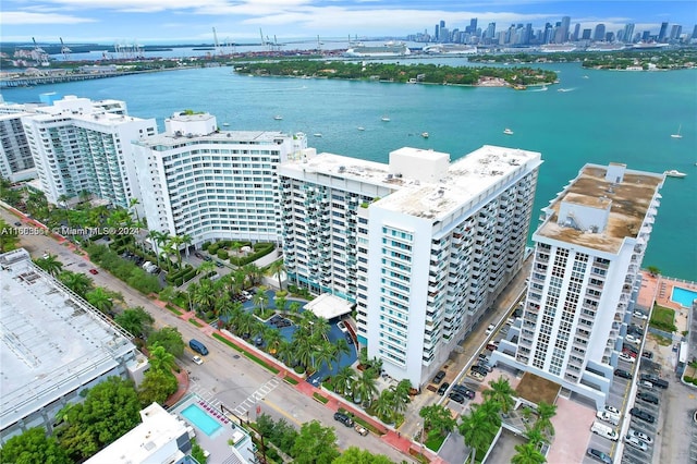 bird's eye view featuring a water view