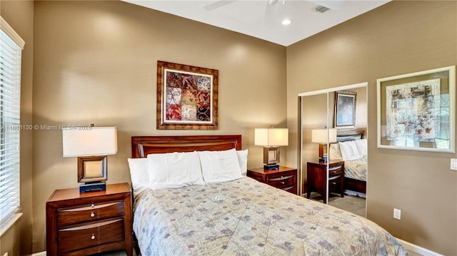 bedroom with ceiling fan