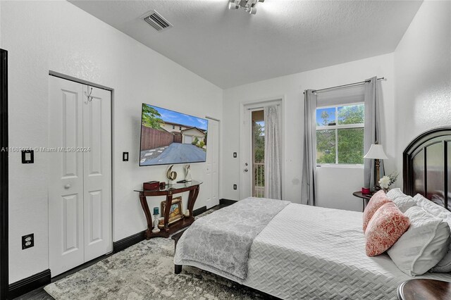 bedroom featuring a textured ceiling