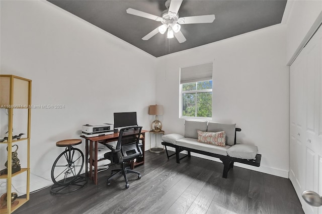 office with dark wood-type flooring and ceiling fan